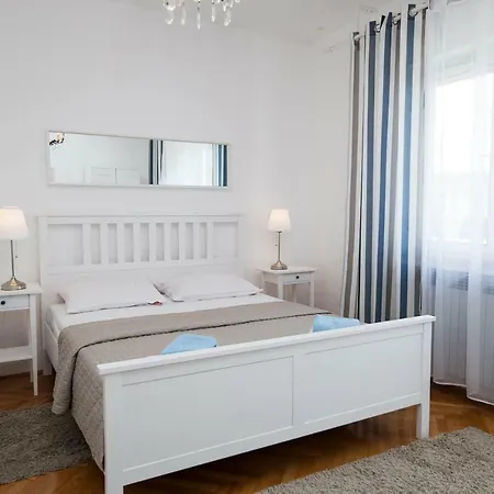 Ruzica Apartment *
