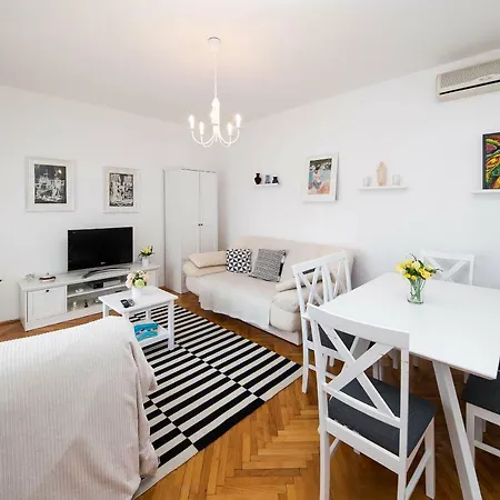 Apartment Ruzica *