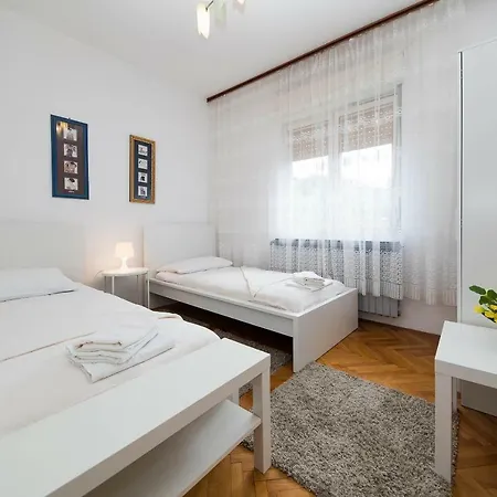 Ruzica Appartamento Crikvenica