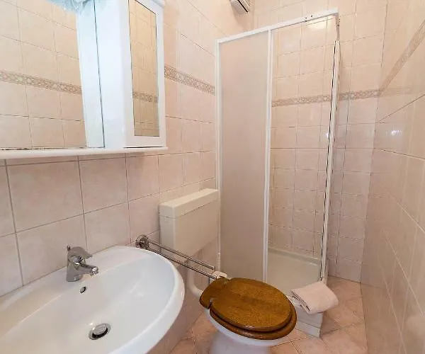 아파트 Ruzica 크리크베니카